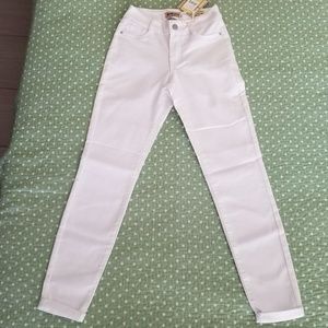 🔴SOLD🔴Blue Spice High Waist Cuffed White Skinny Jeans